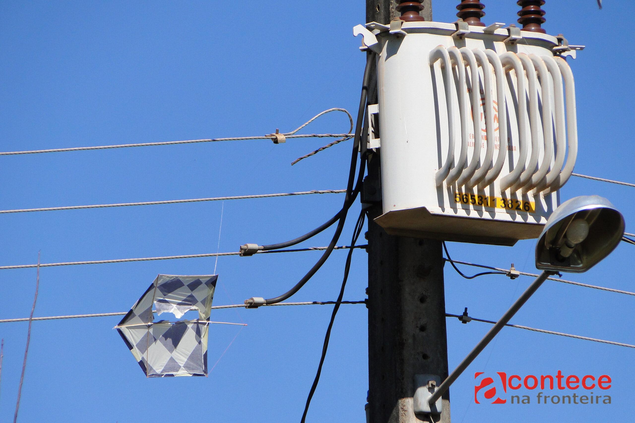 Pipas x rede elétrica: Copel divulga cuidados para garantir a segurança da fiação