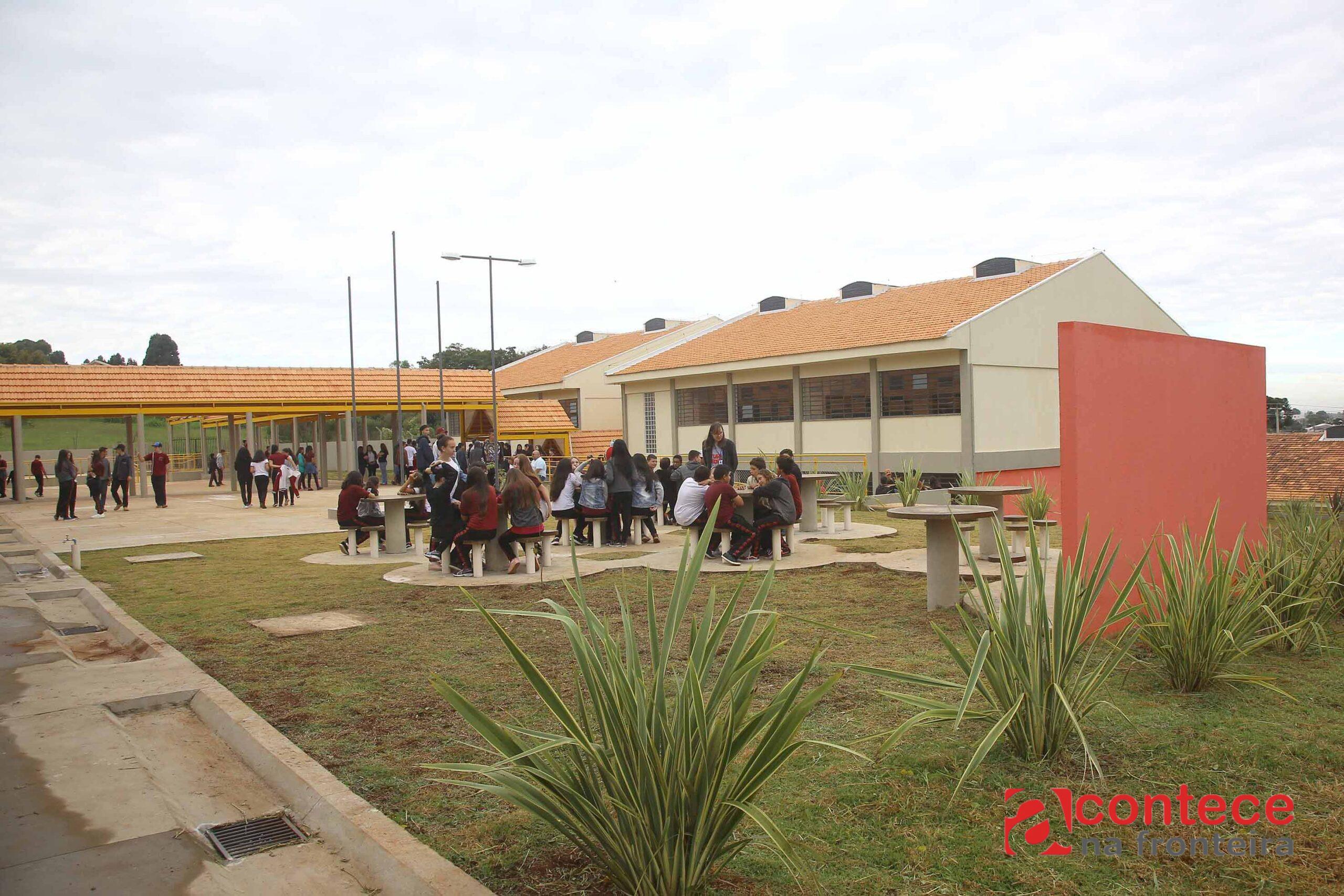 Estado homologa resultado e divulga 82 colégios que farão parte do Parceiro da Escola