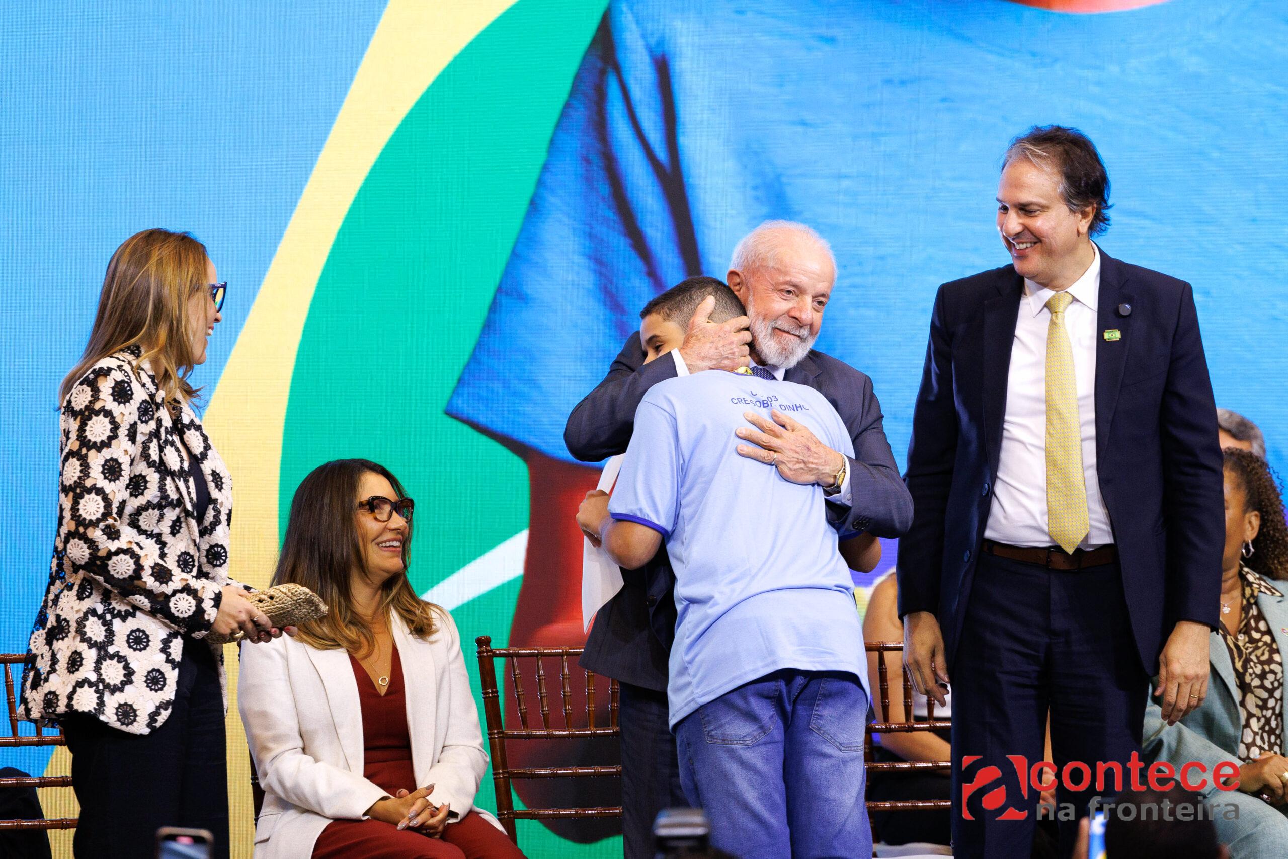 Lula e ministro da Educação anunciam programa de alimentação escolar em parceria com a Itaipu