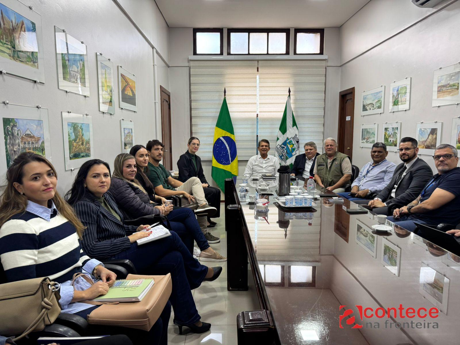 Prefeitura de Foz e Governo do Paraná iniciam articulação por pacto pela moradia popular