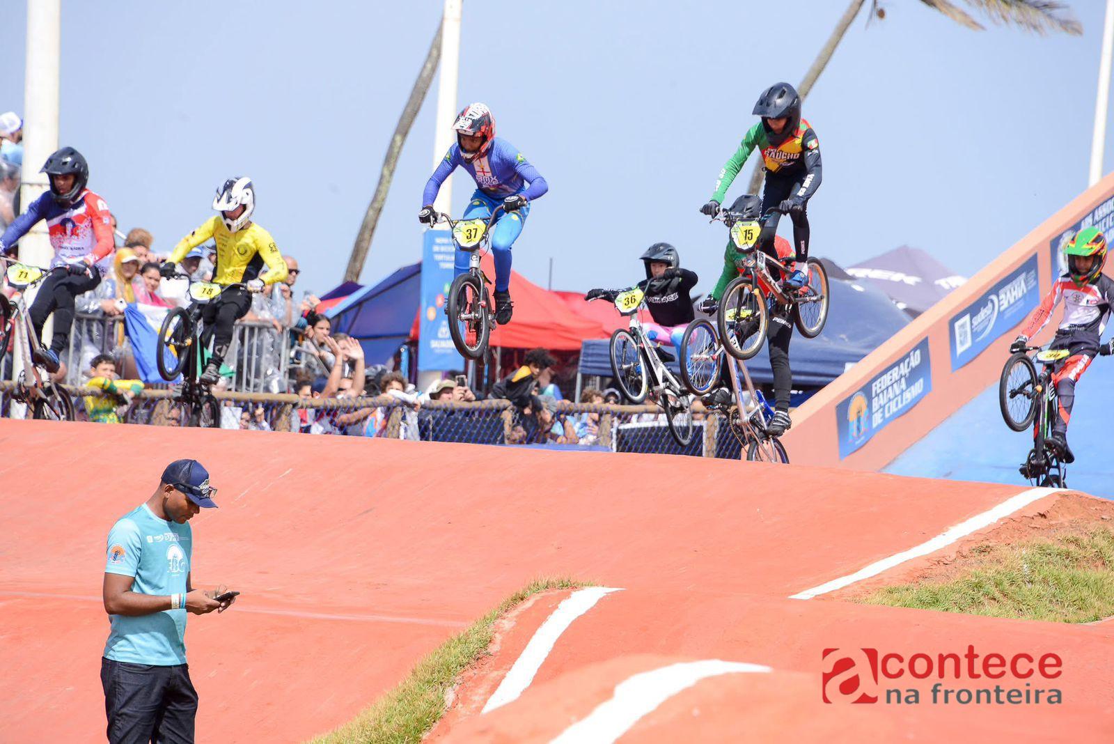 Atletas iguaçuenses de BMX se destacam no Campeonato Brasileiro da modalidade