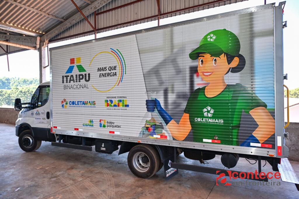 Itaipu investe em reciclagem e infraestrutura rural em Quedas do Iguaçu