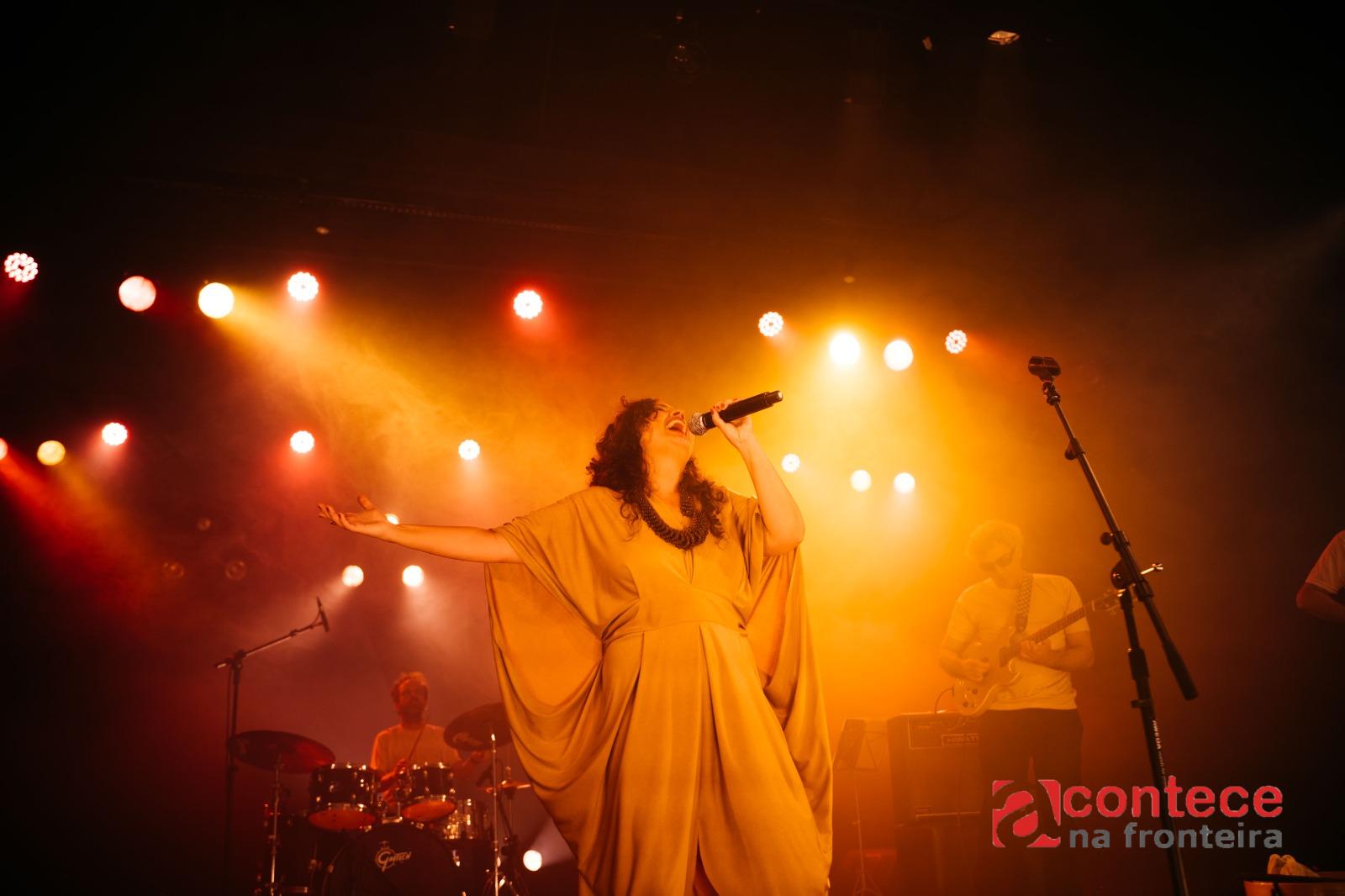 Thayana Barbosa apresenta show ‘Toda Pele’ em Foz do Iguaçu