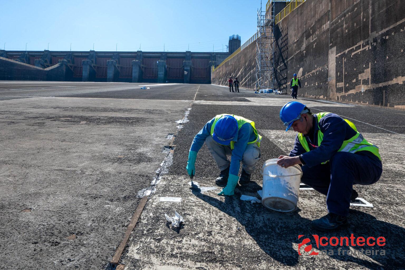 Itaipu conclui reparo minucioso na calha esquerda do vertedouro
