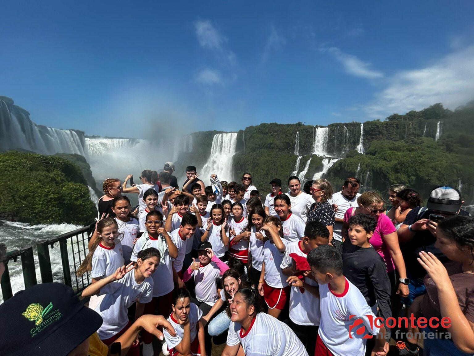 Parque Nacional do Iguaçu amplia impacto social e garante acesso gratuito a mais de 30 mil alunos e professores em 2025