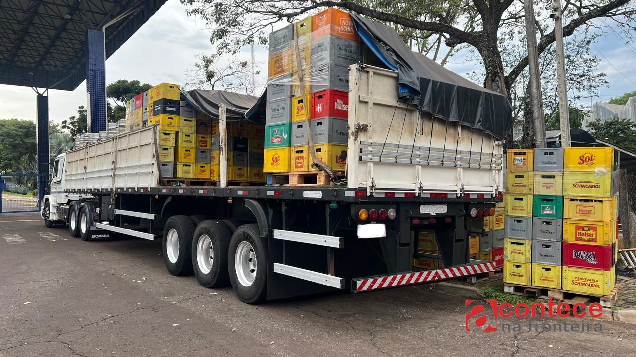 Receita Federal intercepta carreta com cerca de R$ 1 milhão em mercadorias contrabandeadas na BR-277