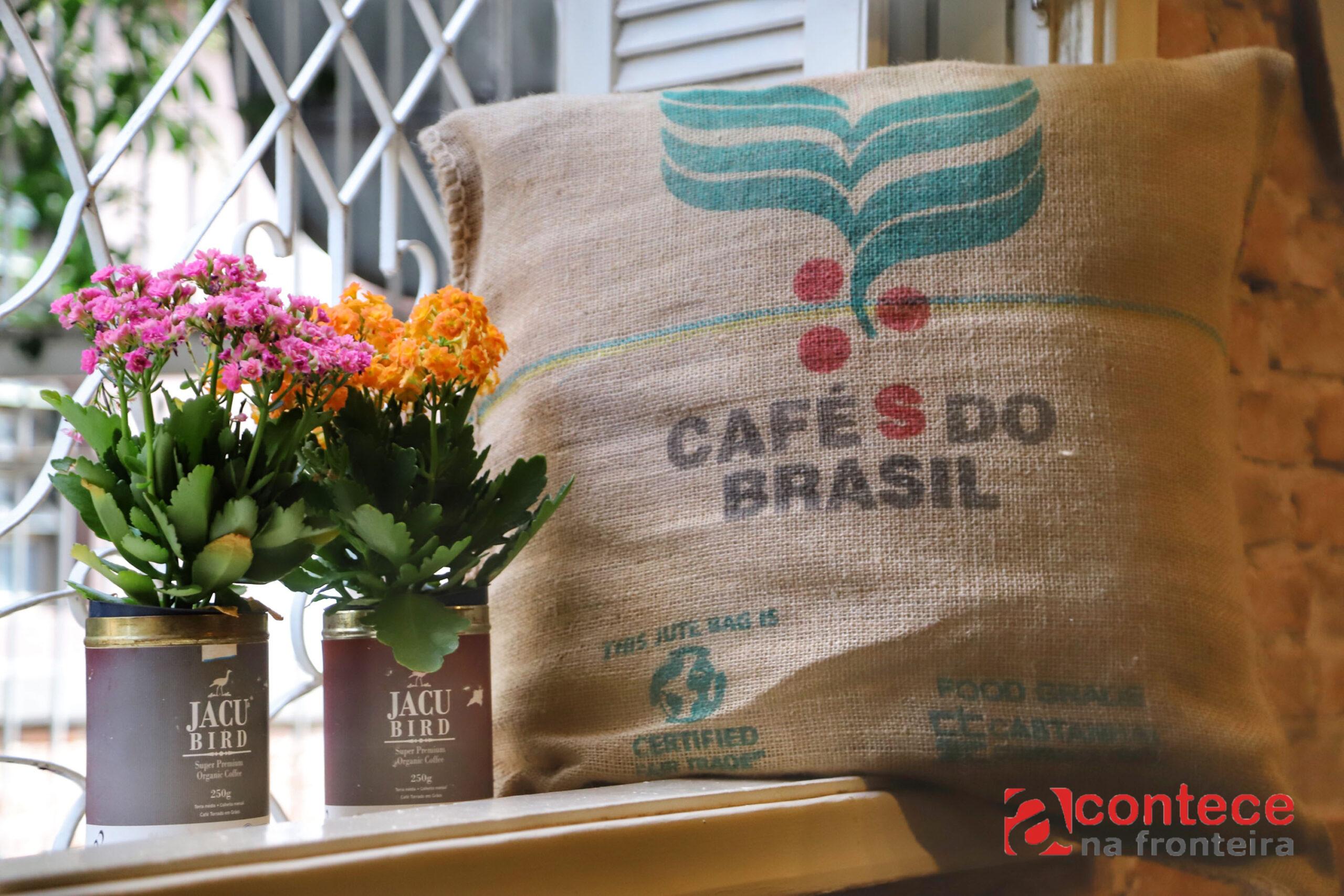 Festas, celebrações religiosas, cultura e esportes movimentam o turismo do Paraná em abril