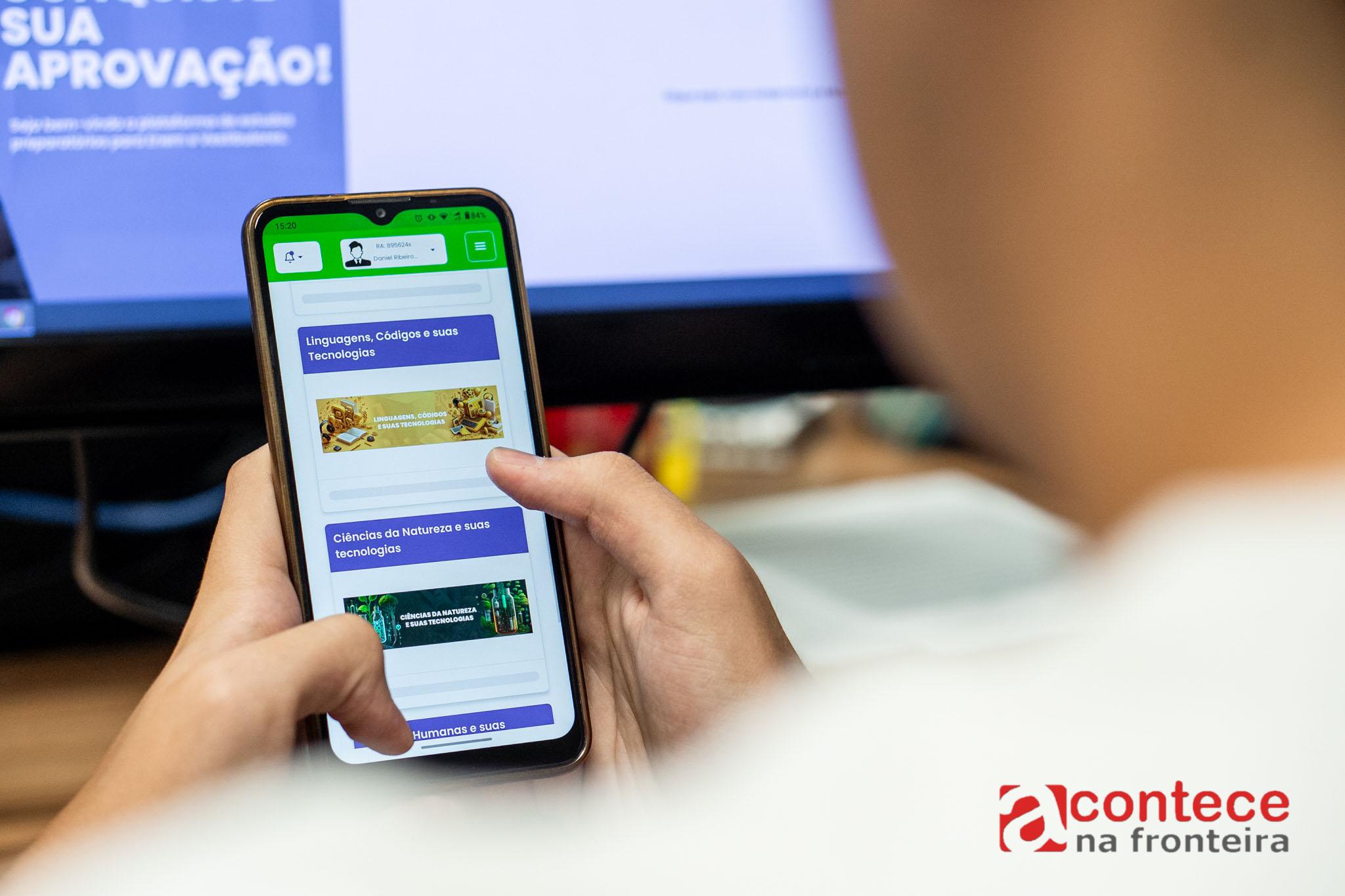 250 mil usuários: Enem Paraná completa um ano facilitando acesso de estudantes ao Ensino Superior