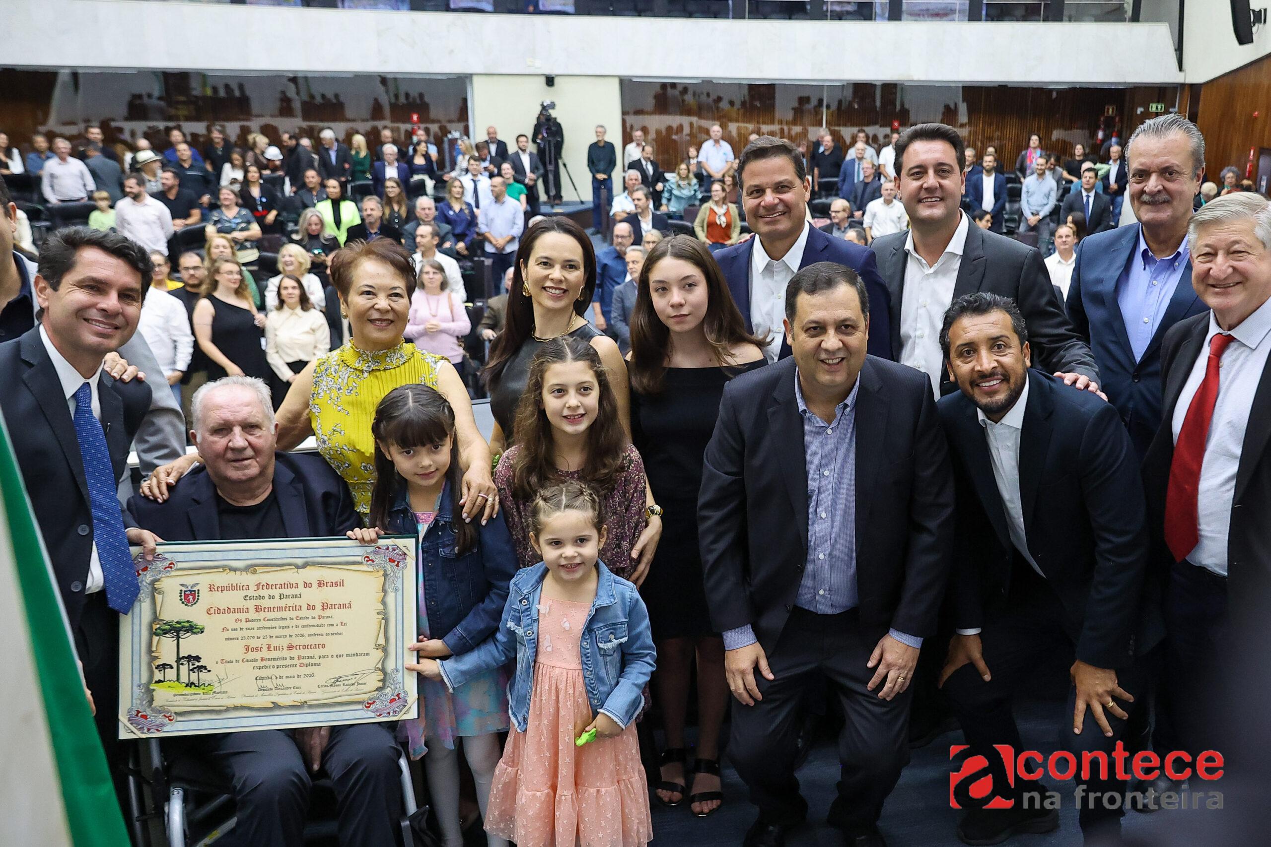 Na Alep,  José Luiz Scroccaro recebe título de Cidadão Benemérito