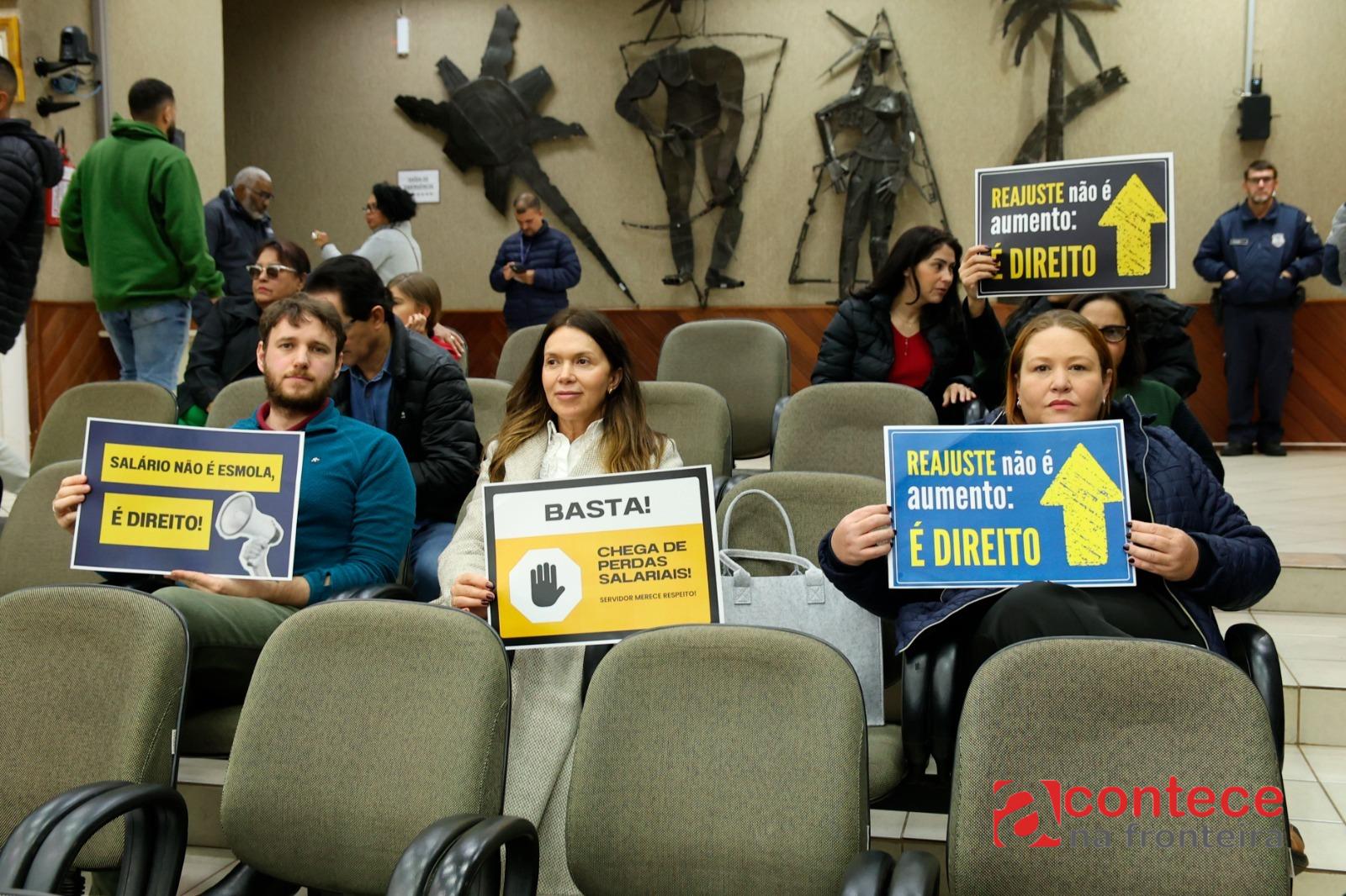 Legislativo aprova reposição da inflação aos servidores municipais