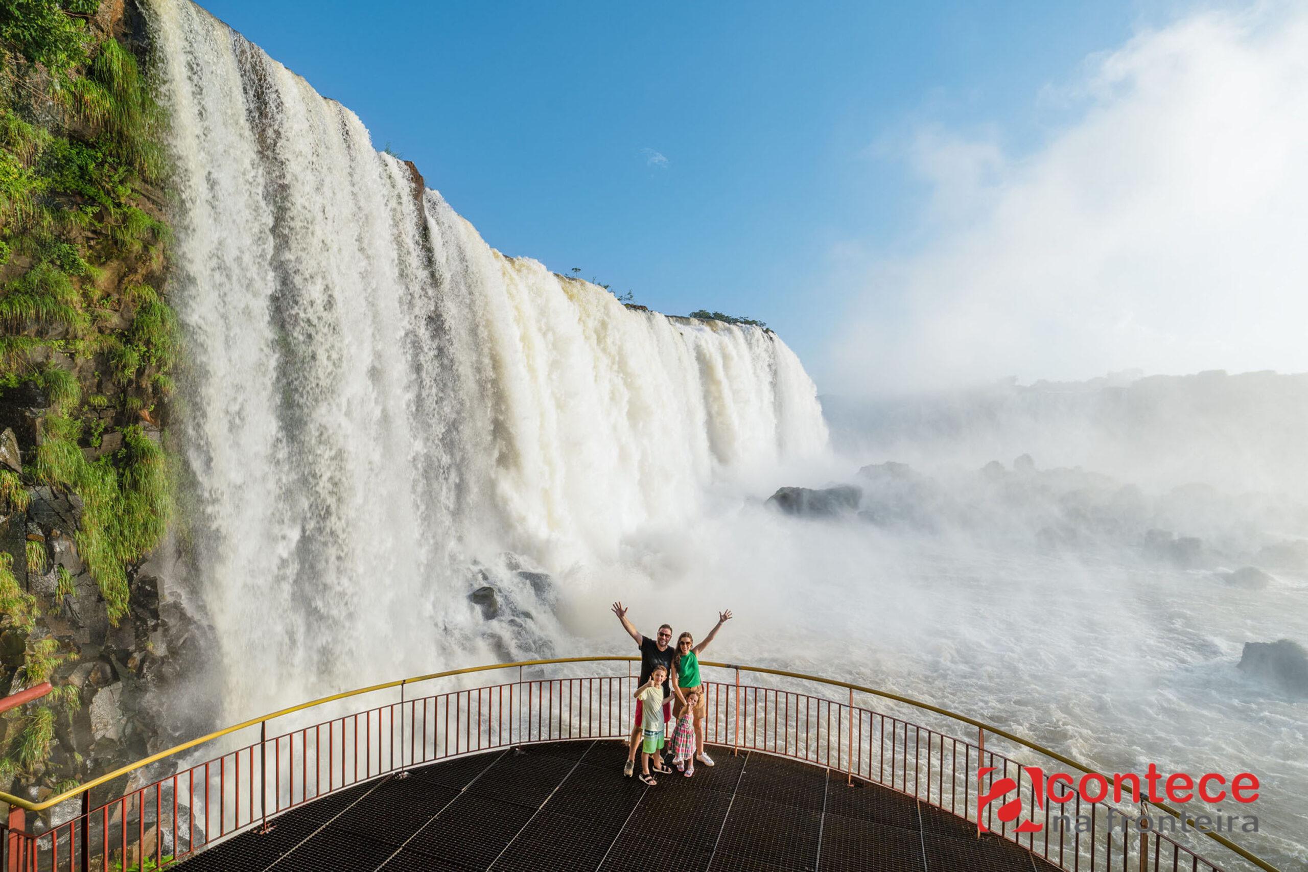Votação popular: atrativos e serviços do Paraná concorrem ao “Oscar do Turismo” mundial