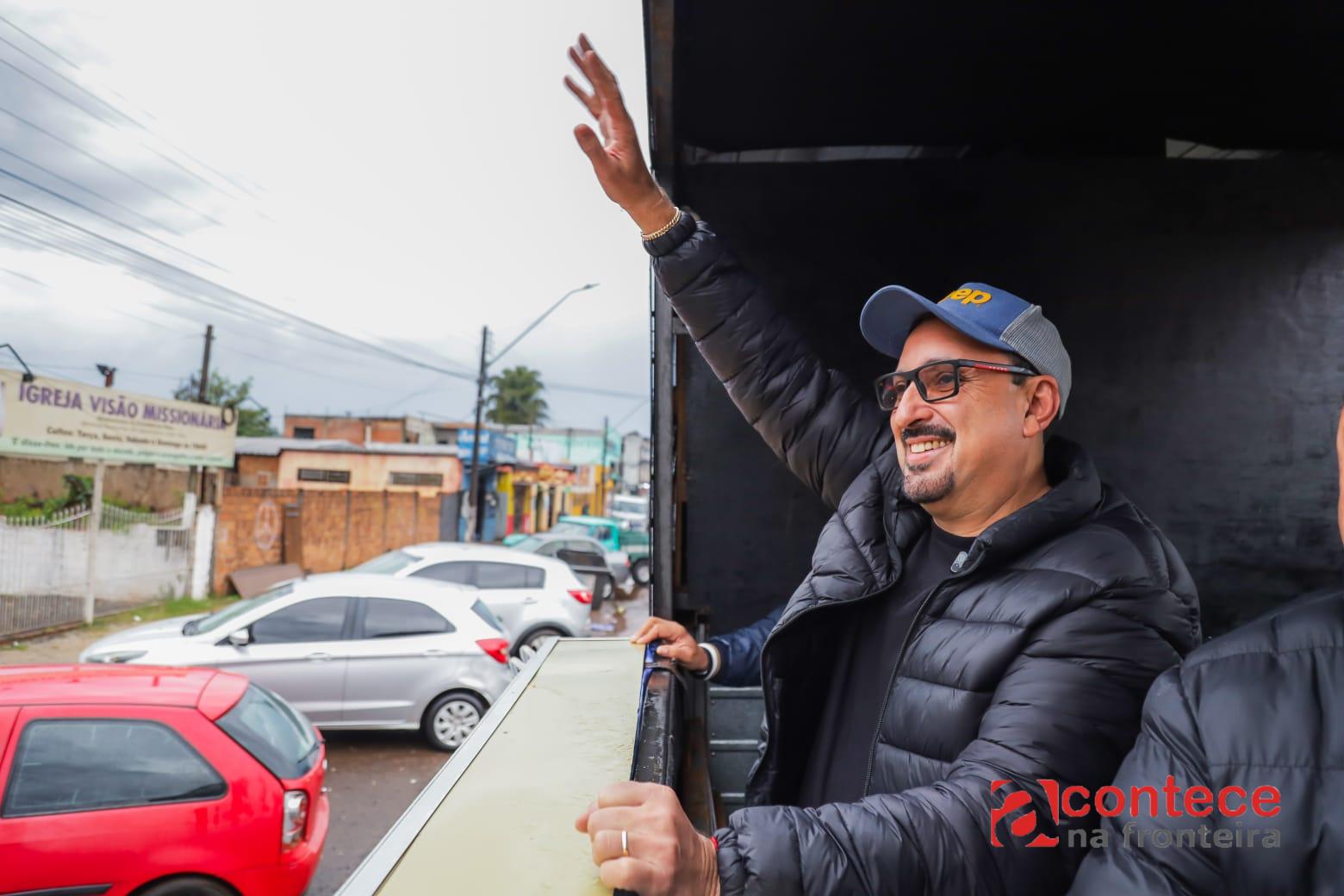 Carinho da população marca encerramento das comemorações de um ano do Paraná da Gente