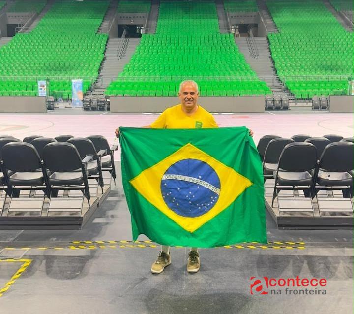 Técnico de basquetebol da SMEL participa de congresso na Grécia