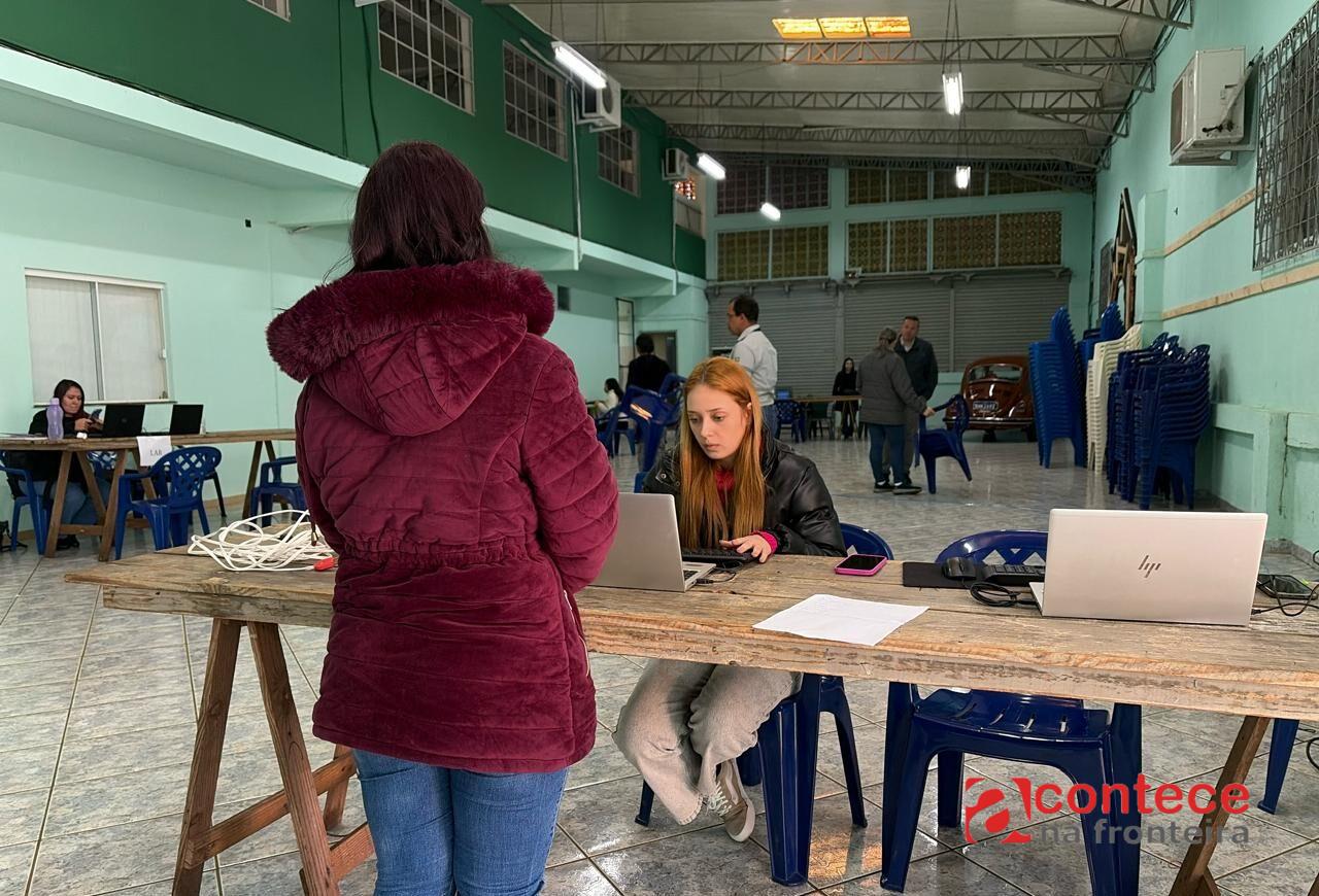 Dois mutirões de emprego facilitam o acesso de candidatos às vagas