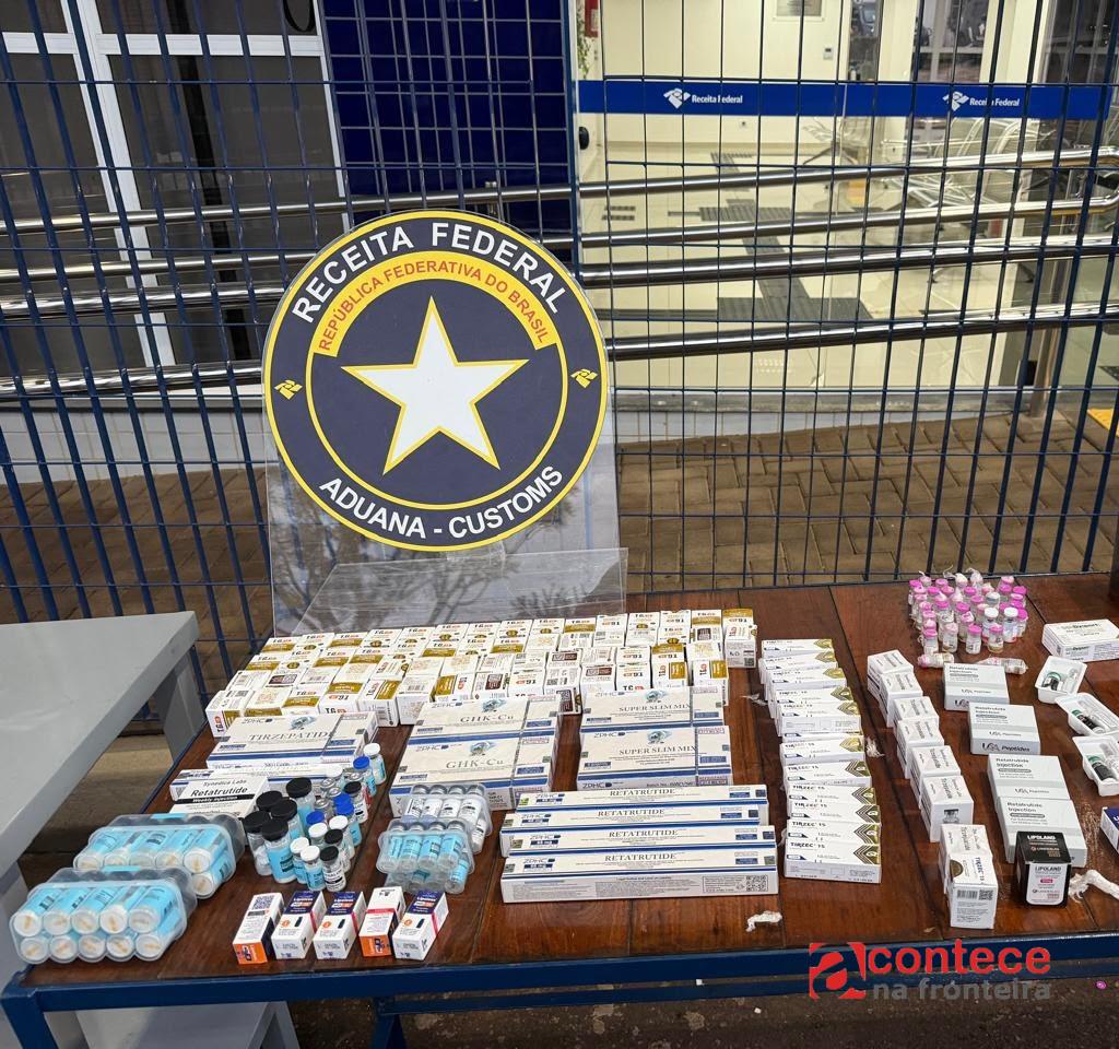 Receita Federal apreende mais de 400 ampolas de medicamentos ocultas em painel de veículo na BR-277