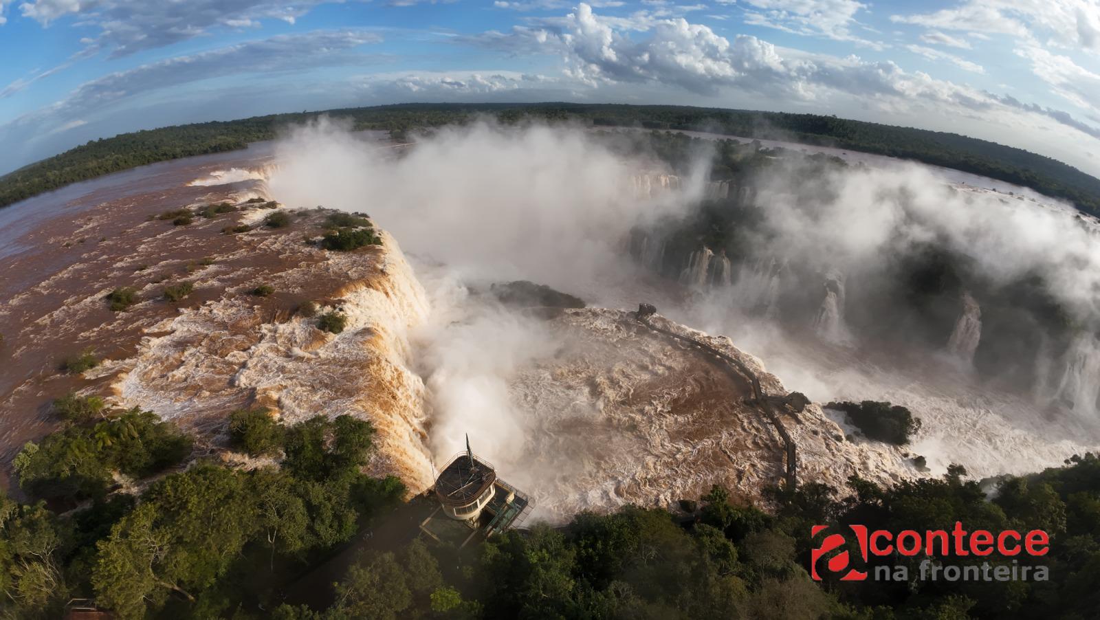 Passarela das Cataratas do Iguaçu é interditada por segurança