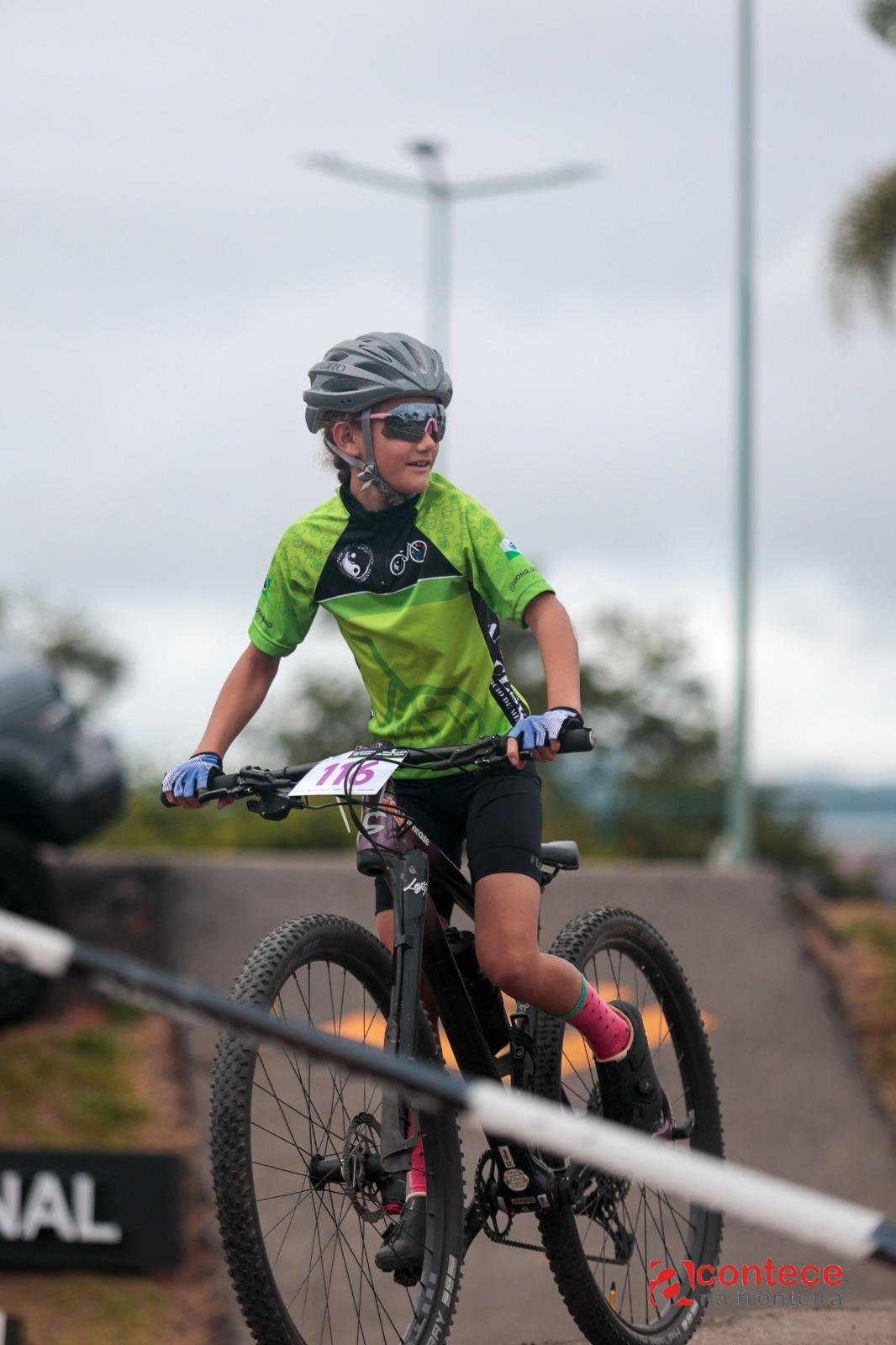Atleta apoiada pela Urbia+Cataratas conquista bronze no Campeonato Brasileiro de Mountain Bike XCO 