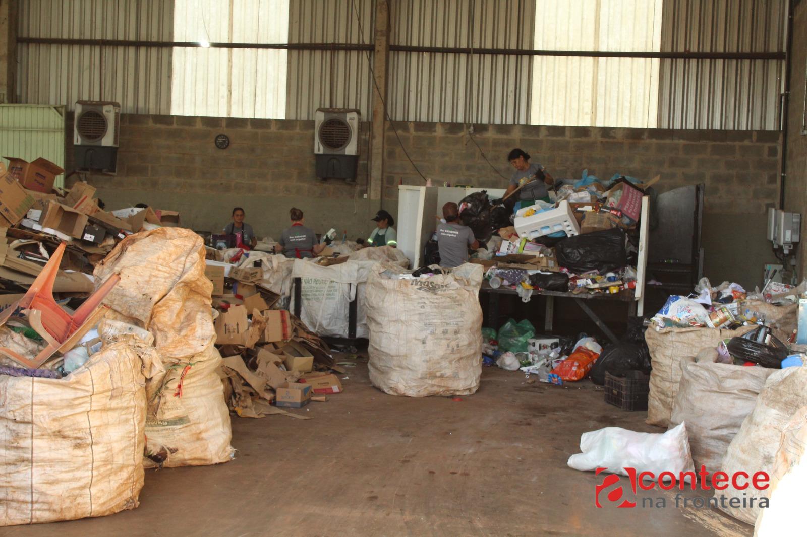 Saiba o que pode e o que não pode ser destinado à Coleta Seletiva de Recicláveis