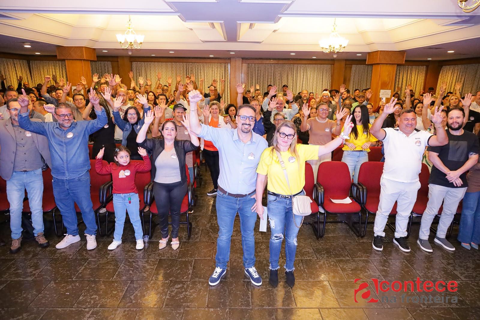Lideranças lotam encontro e fortalecem Deoclecio Duarte rumo à Assembleia Legislativa