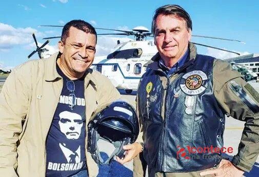 Bolsonaro pede a Moraes retorno de ex-assessores investigados no caso dos cartões de vacina