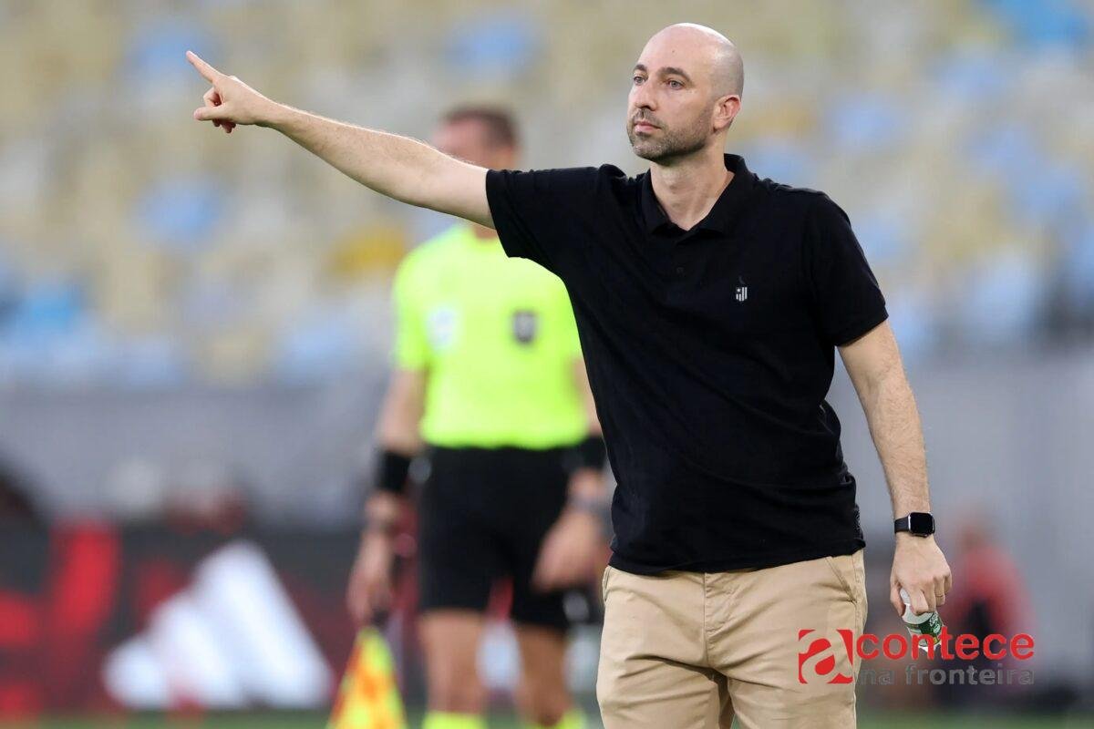 Botafogo mantém Bellão e busca reforços para zaga e ataque após derrota para o Flamengo