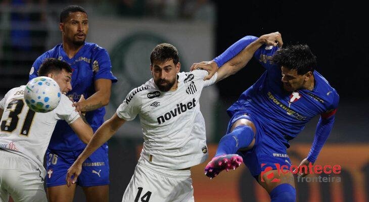 Brasileirão: Corinthians e Santos duelam no clássico paulista