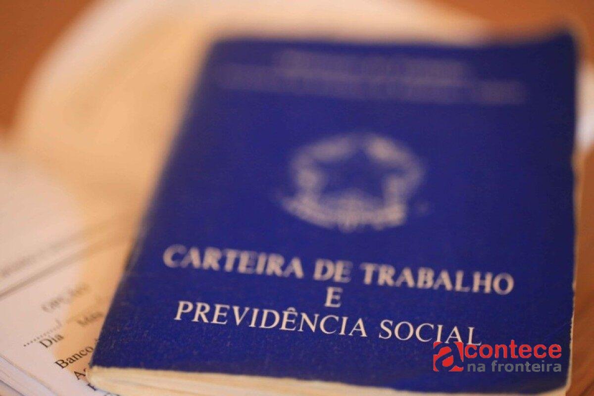 Com salários de até R$ 4,5 mil, DF começa semana com 943 vagas de emprego