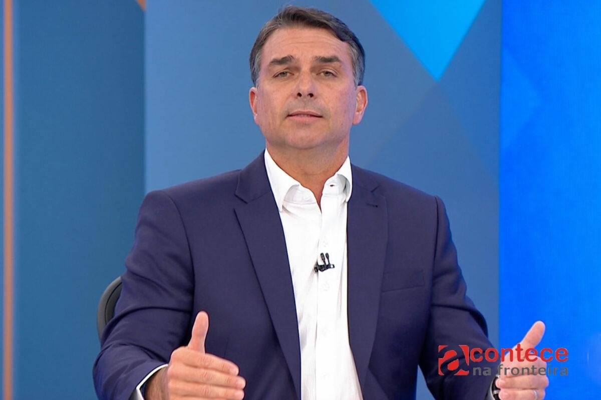 Flávio Bolsonaro no Jornal Nacional: leitores avaliam