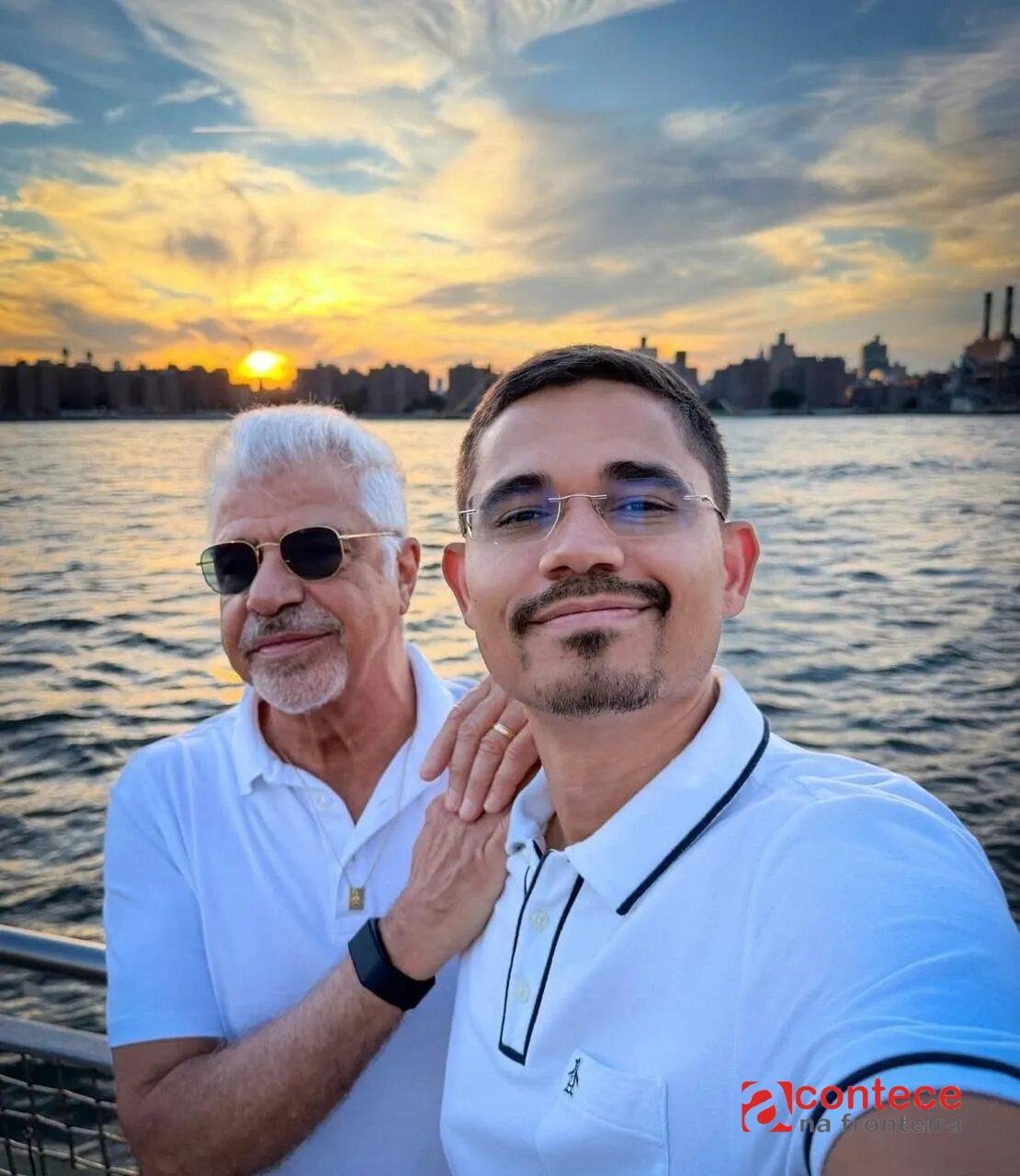 Lulu Santos faz viagem romântica com o marido, Clebson Teixeira
