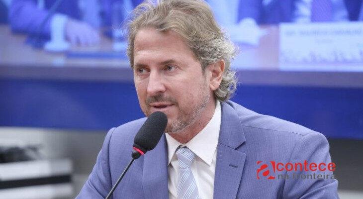 TRE-PR multa vereadora por vídeo contra Zeca Dirceu