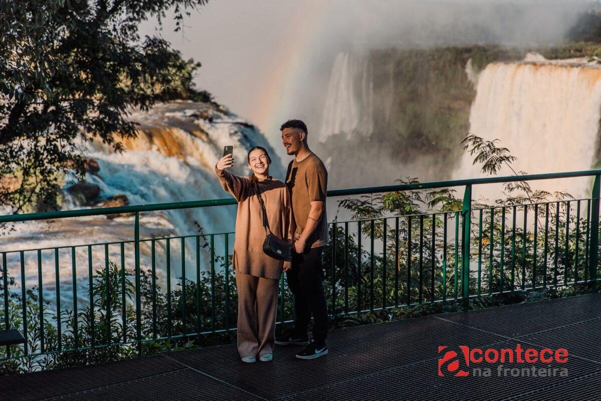 Amanhecer nas Cataratas: Foz do Iguaçu amplia dias