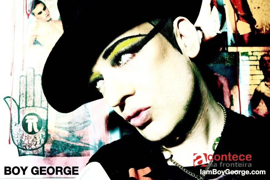 Boy George paga o preço de cantar contra a corrente