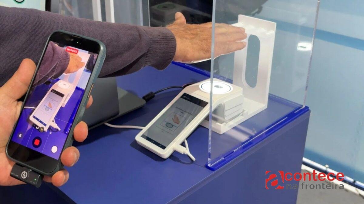 Brasil testa pela primeira vez identificação de pedestres pela palma da mão em fronteira com o Paraguai
