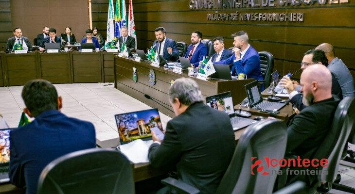 Câmara de Cascavel aprova leis de incentivo ao emprego e esporte