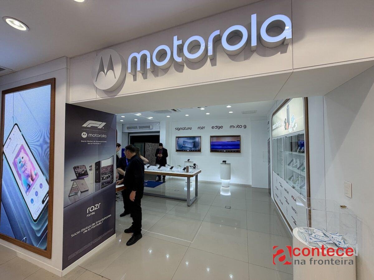 Cellshop inaugura Espaço Motorola exclusivo no Paraguai com conceito shop-in-shop