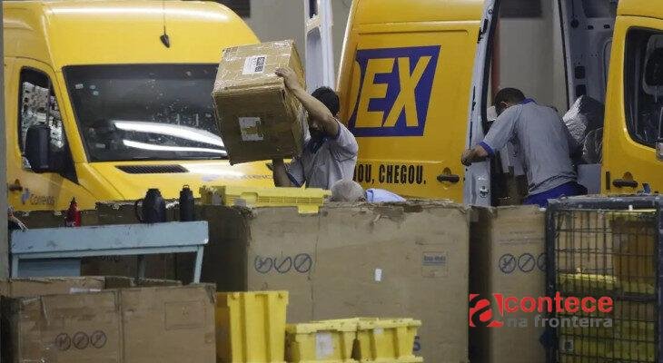 Correios entram em greve no Paraná e estatal aciona o TST