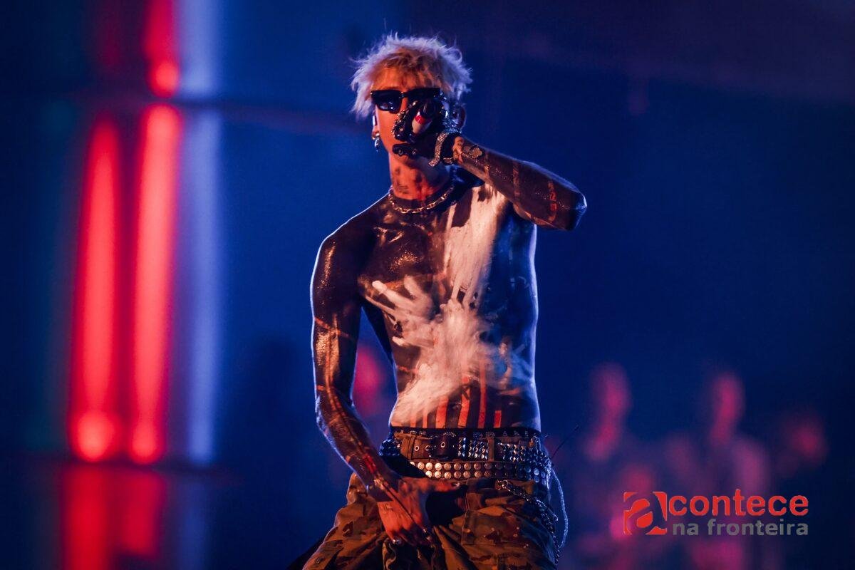 Crítica: Machine Gun Kelly faz da mistura de estilos sua marca no Rock in Rio