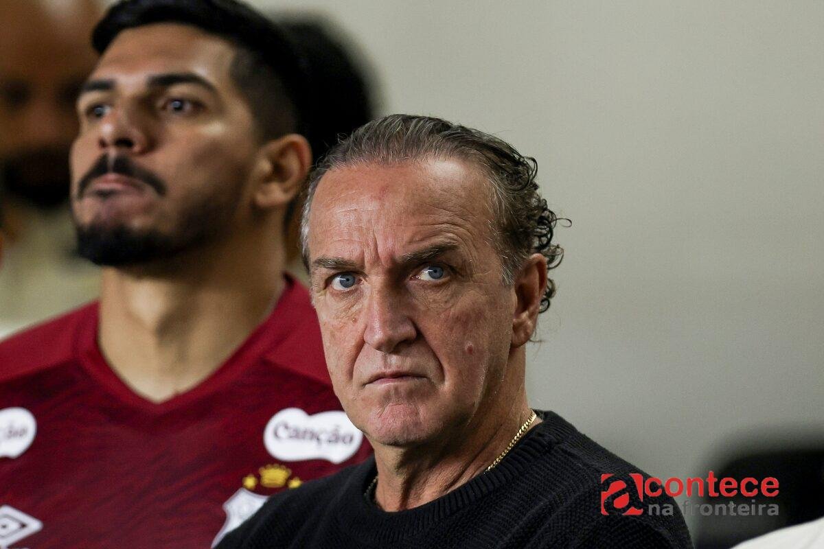 Cuca fala sobre lesão de Neymar e analisa eliminação na Copa do Brasil