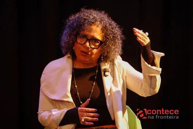 ‘Maduro ignorou a soberania popular e teve que entregar a soberania nacional’, afirma jornalista que deixou Venezuela após ameaças