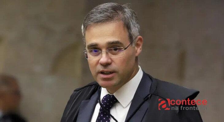 Mendonça rejeita ação de Zé Trovão contra reajuste do Bolsa Família