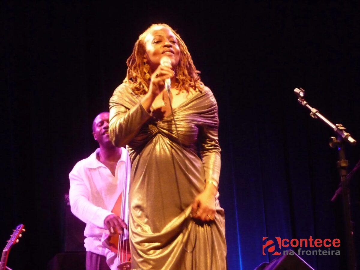 Morre Cassandra Wilson, grande nome do jazz, aos 70 anos, nos Estados Unidos