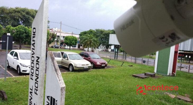 MP-PR investiga cargos comissionados em rodoviária e aeroporto