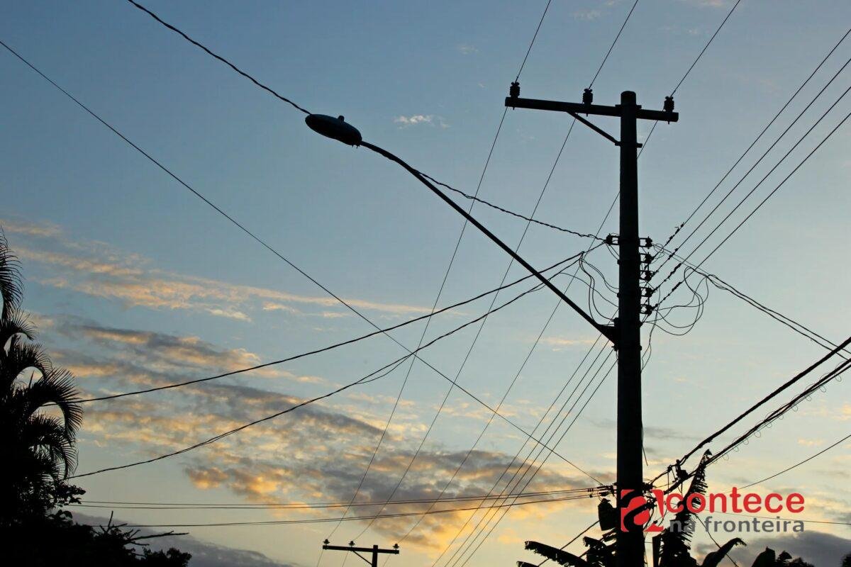 Novo ‘posteiro’ pode encarecer a conta de luz em R$ 2,4 bi