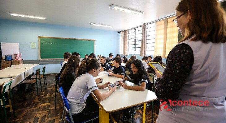 PSS não pode ser usado para ampliar quadro de servidores, decide TCE-PR