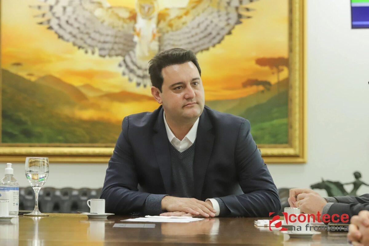 Pesquisa Quaest: governo de Ratinho Junior tem 79% de aprovação