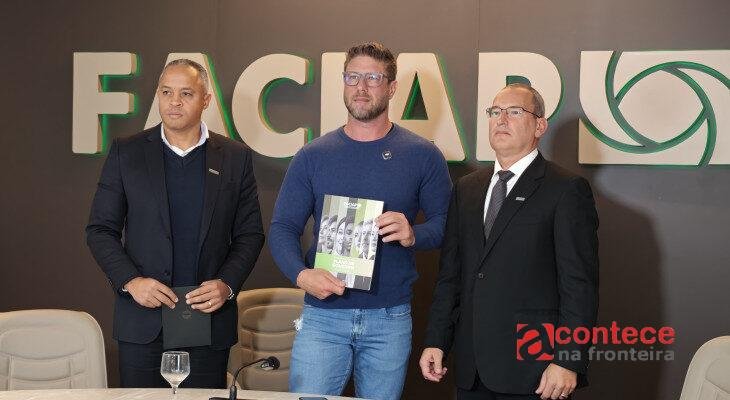 Requião Filho apresenta propostas a empresários no Paraná