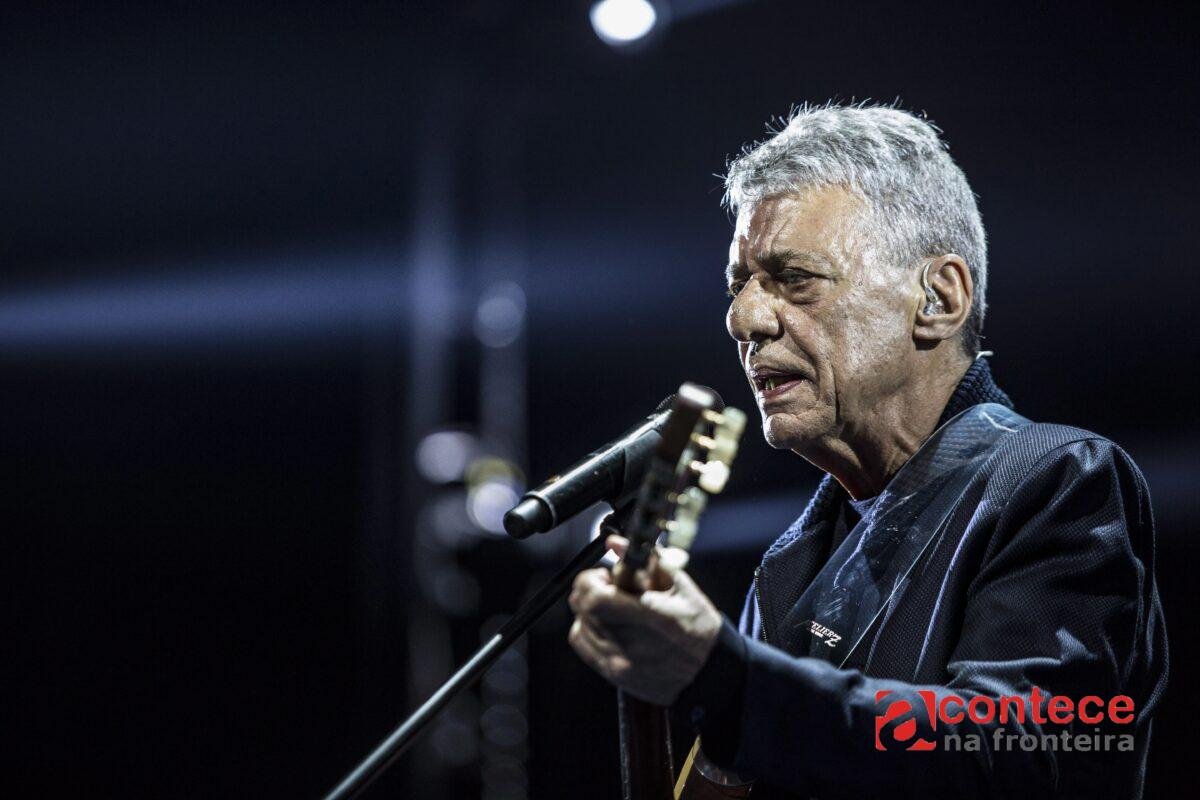 Saiu o resultado do teste para saber de Chico Buarque é pai de um carioca