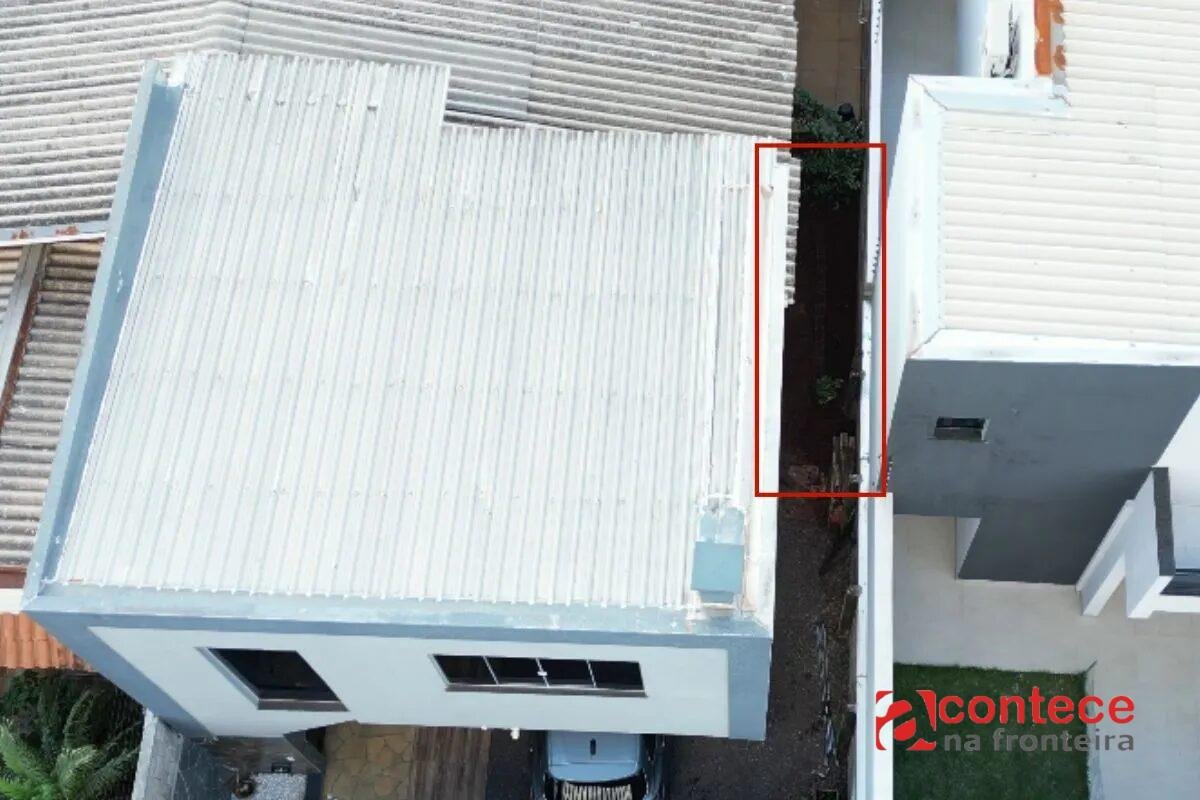 Corpo de idosa é achado enterrado no quintal no Paraná