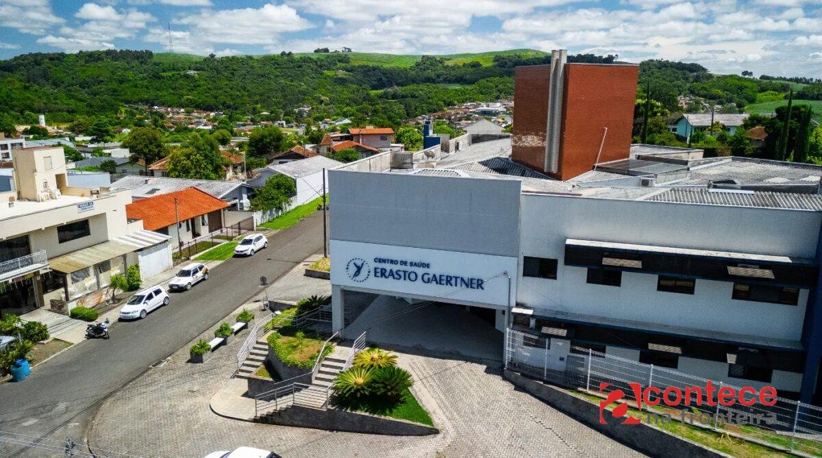 Tratamento de câncer no Paraná: descentralização reduz viagens