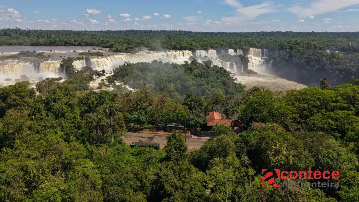 Trilhas do Parque Nacional do Iguaçu fecham para fauna